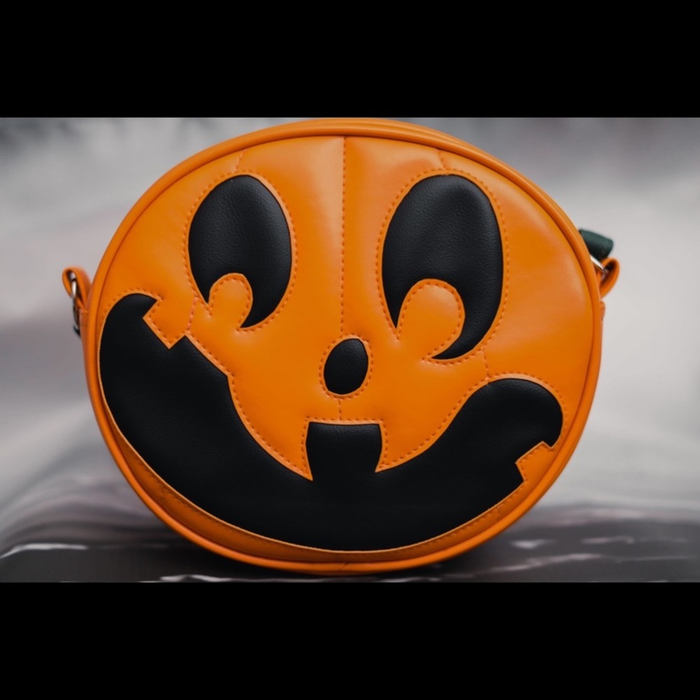 Love pain and stitches purse